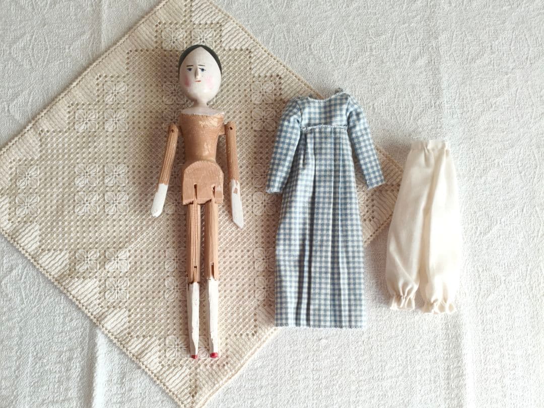 * antique doll ୨୧ .·*° アンティーク ペグドール