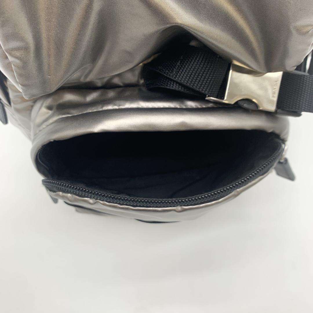 プラダ PVC ナイロン ボディバッグ ワンショルダー 1BZ026 シルバー