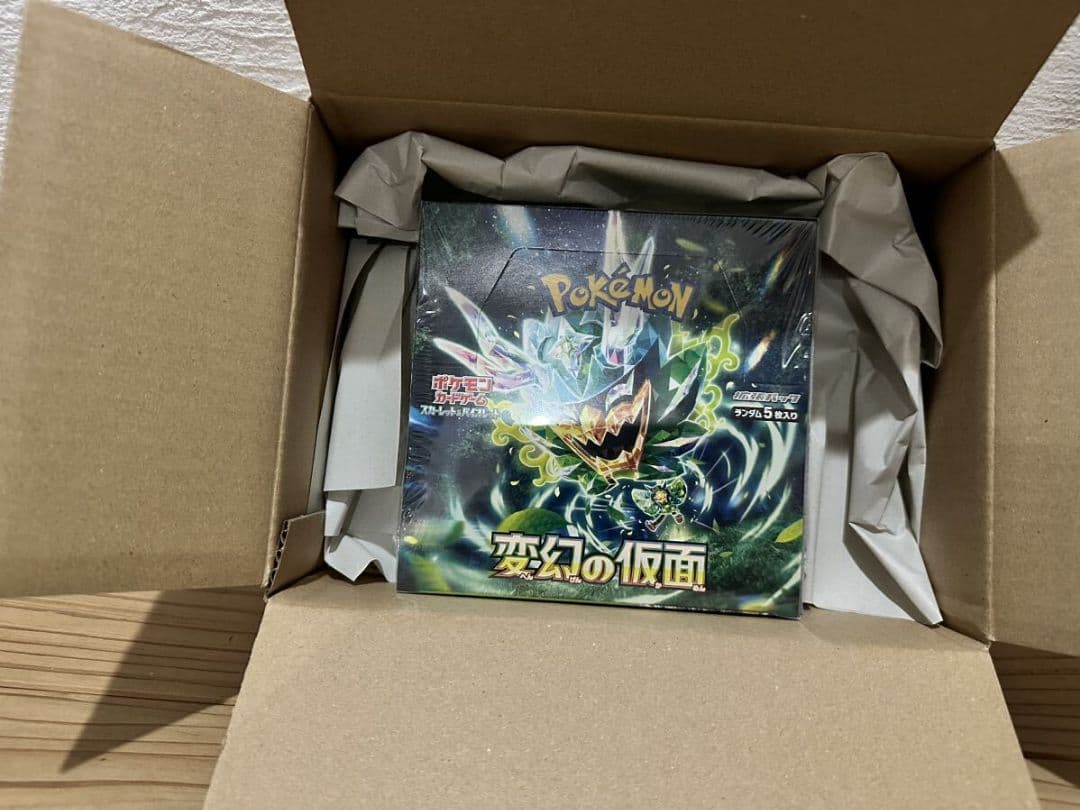 新品未開封BOXポケモンカード　変幻の仮面 シュリンク付き