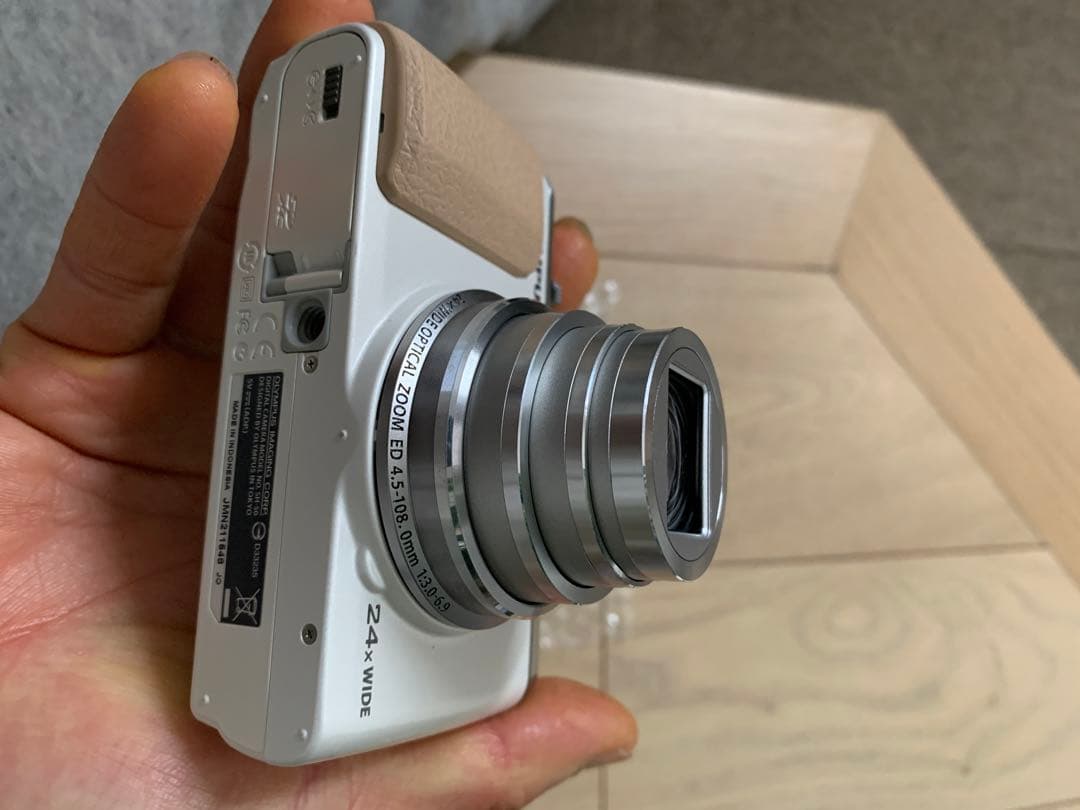 OLYMPUS STYLUS 24xズームデジタルカメラ　stylusSH-50