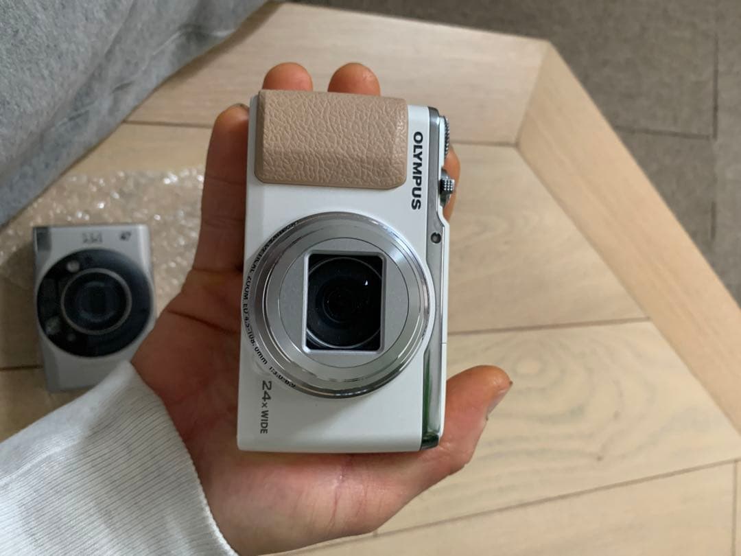 OLYMPUS STYLUS 24xズームデジタルカメラ　stylusSH-50