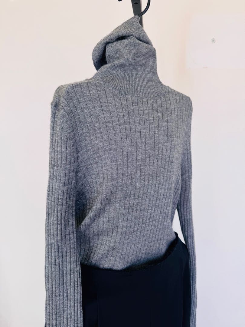 ドゥロワー シルクカシミヤ リブタートルニット 霜降りグレー