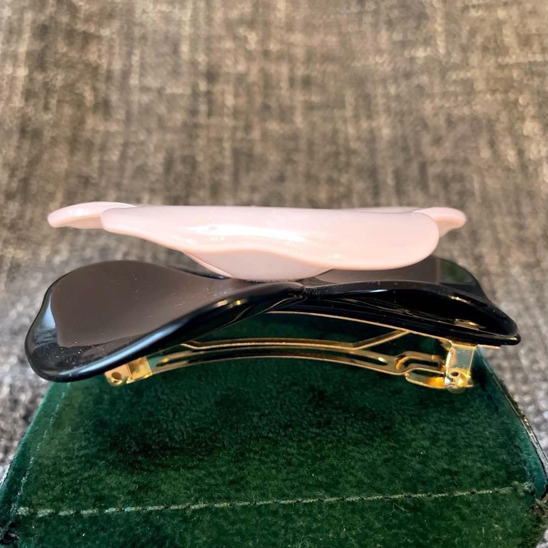 リル美品 フランス製 アレクサンドルドゥパリ カメリア花 バレッタ