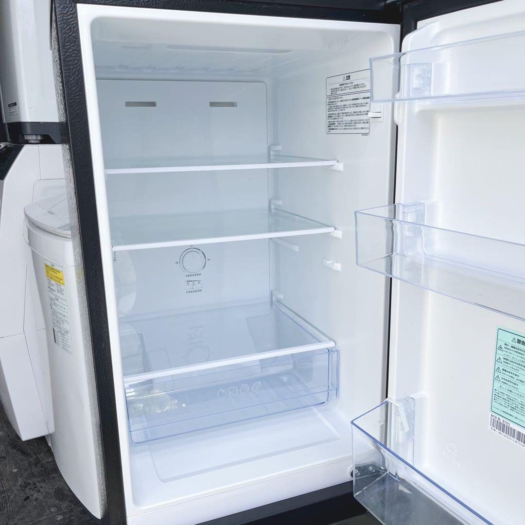 305取付無料！2024年製 クリスタルミラーおしゃれデザイン冷蔵庫！