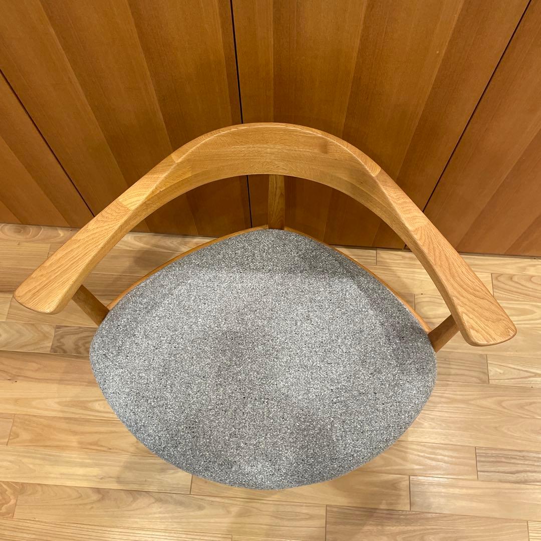 断捨離中　トド。椅子