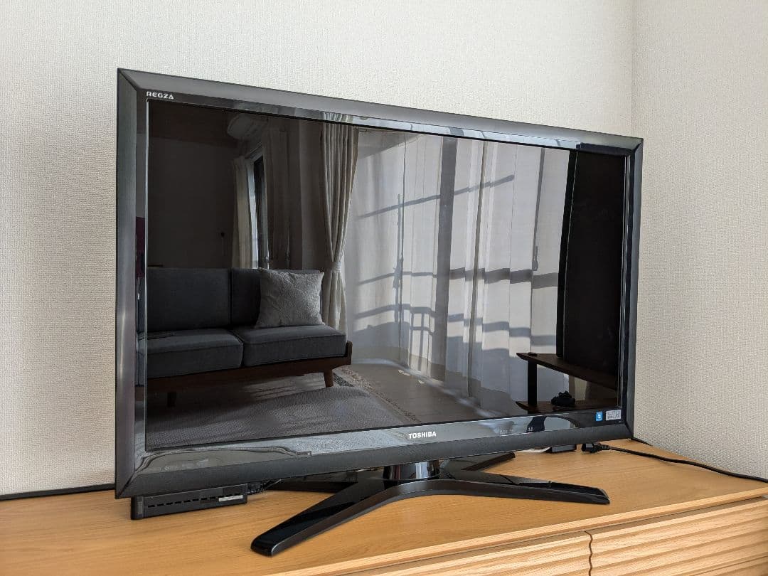 【TOSＨIBA】REGZA 42Z1 液晶テレビ　東芝　レグザ
