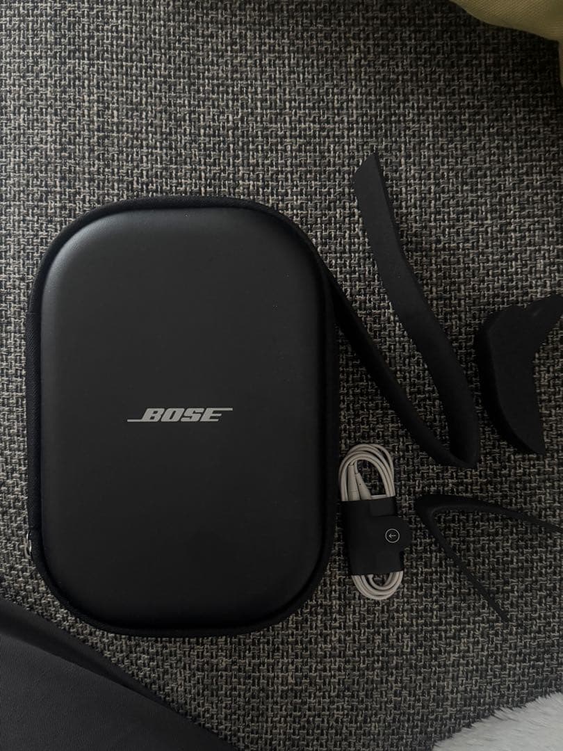 Bose ワイヤレスヘッドホン グレー