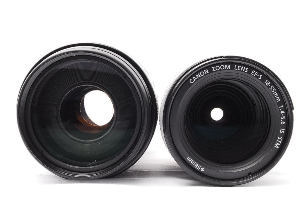 ショット数新品級✨キャノン kiss X7 ホワイト ダブルレンズセット