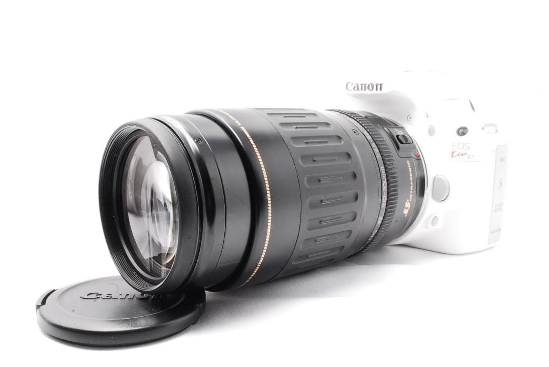 ショット数新品級✨キャノン kiss X7 ホワイト ダブルレンズセット