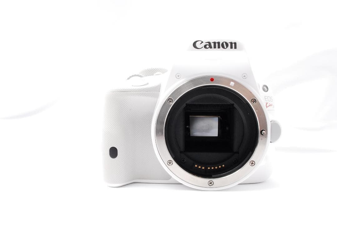 ショット数新品級✨キャノン kiss X7 ホワイト ダブルレンズセット