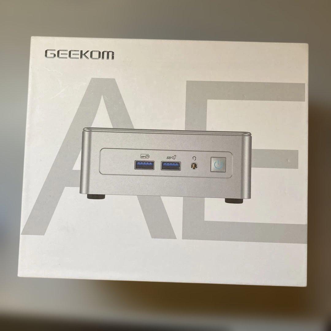 GEEKOM 高スペックミニPC Ryzen9 7940HS 32GB