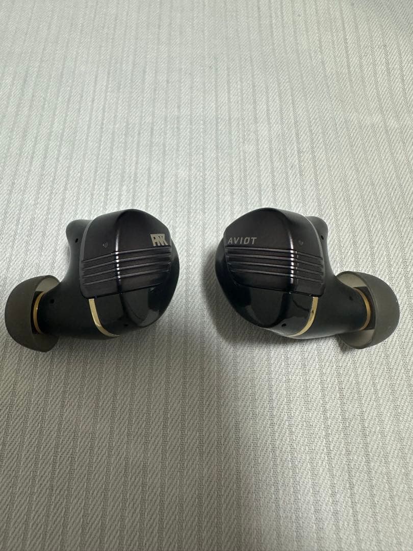 ピヤホン8 AVIOT TE-W1-PNK