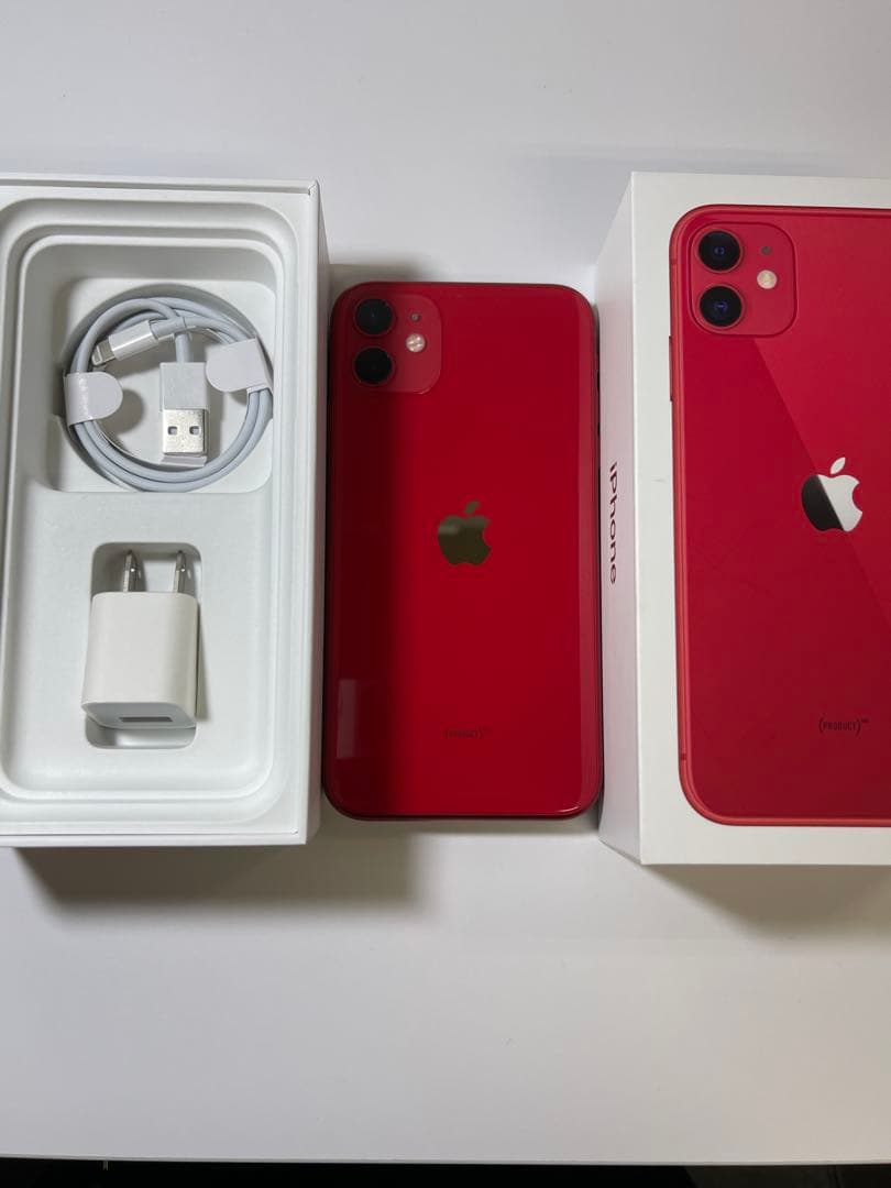iPhone 11 レッド 128GB Sim Free!