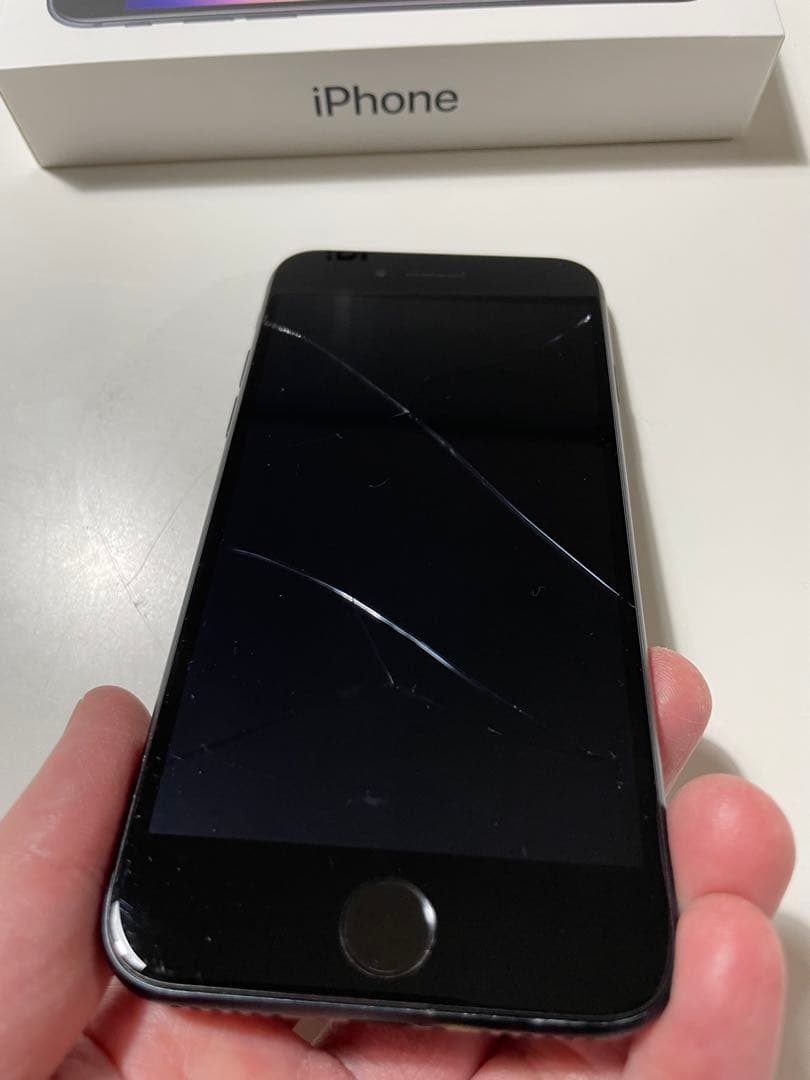 iPhone SE 第3世代 64GB ジャンク　MMYC3J/A