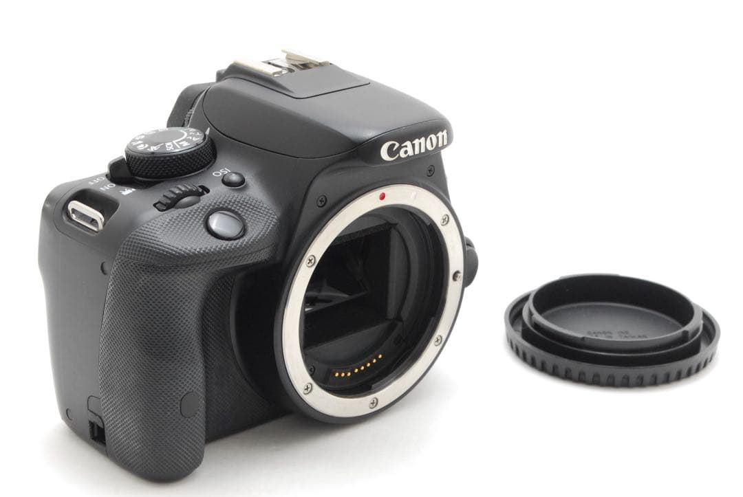 美品✨キャノン Kiss X7❤️小型軽量ボディ！