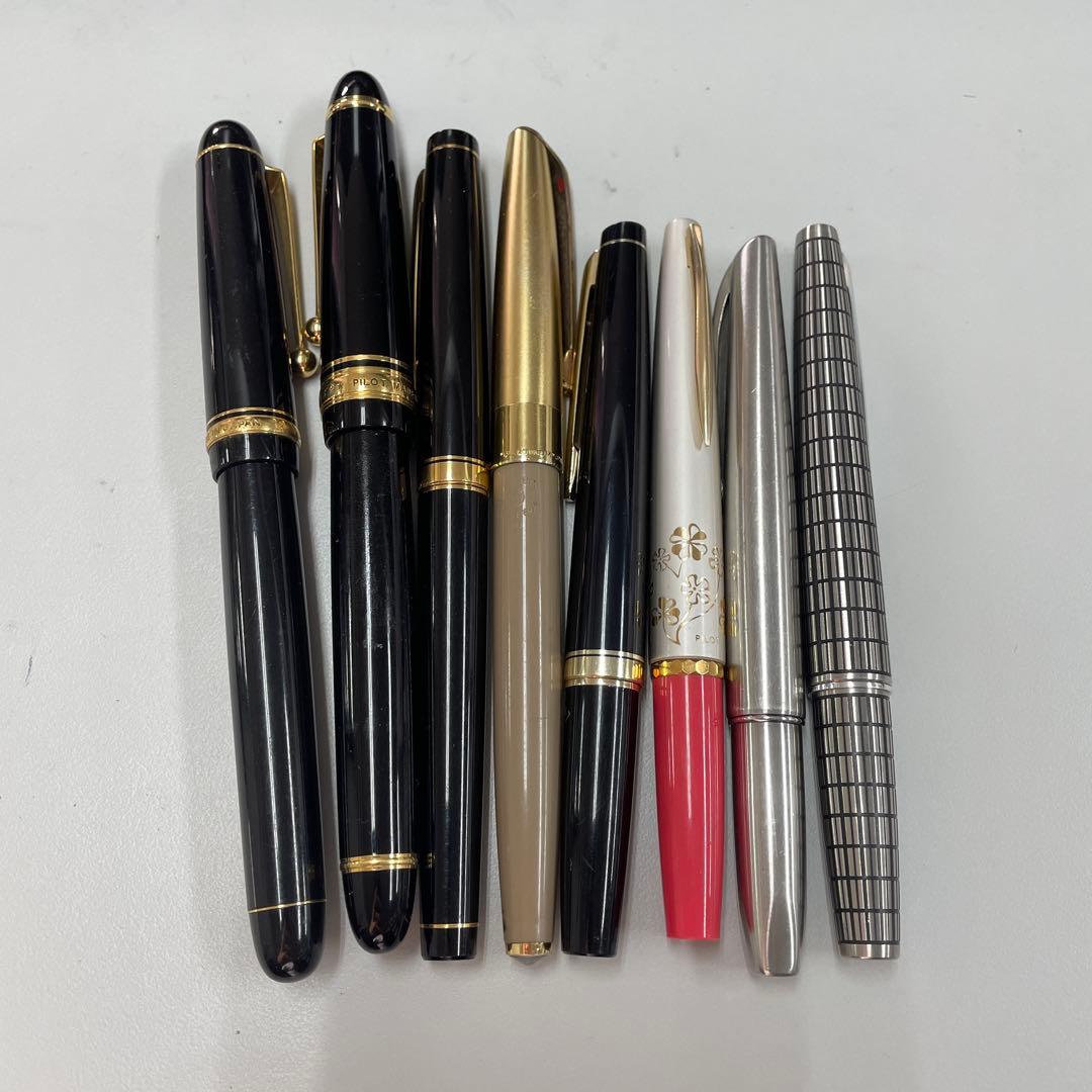 多機能ベッドサイドライト&万年筆22本セット