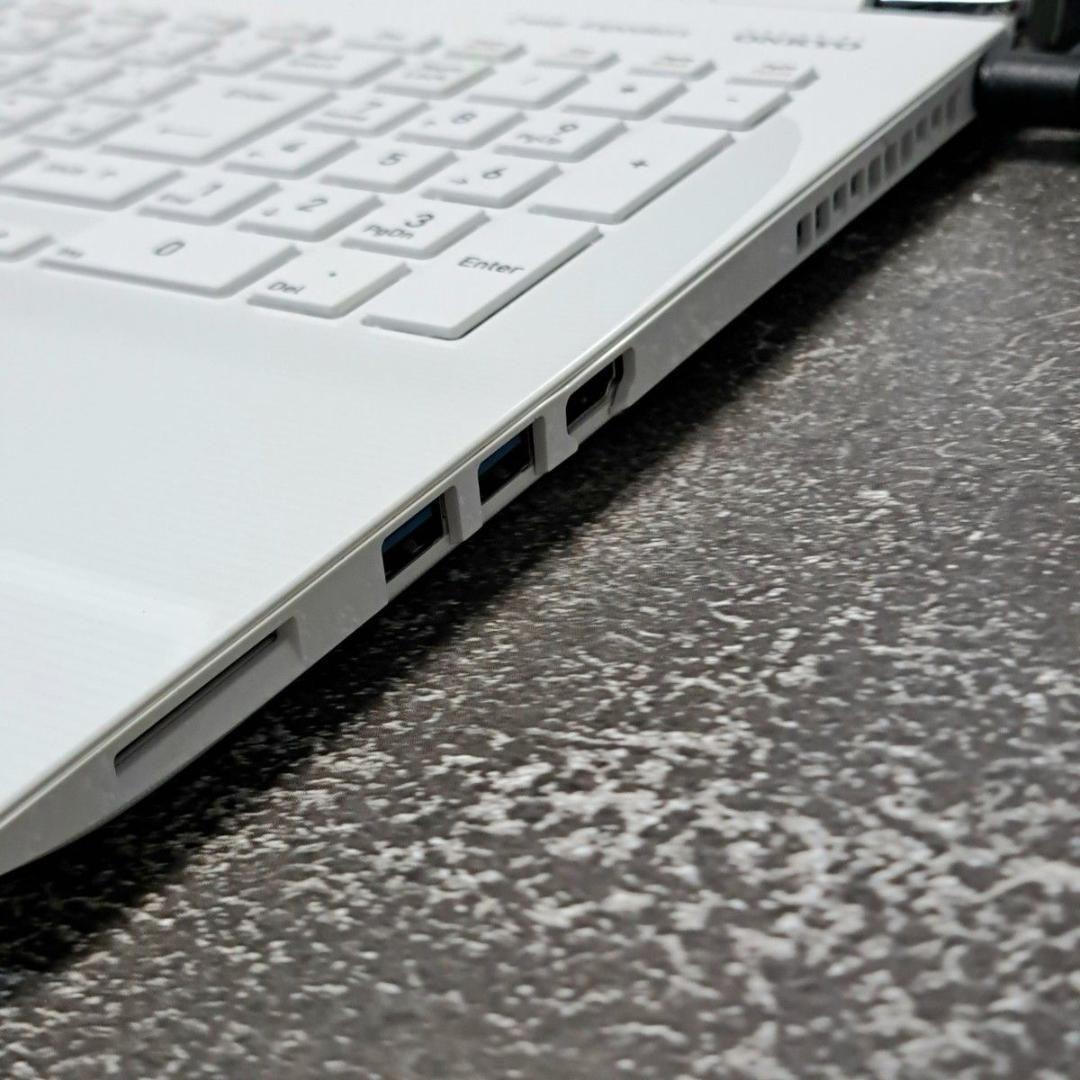 G72 設定済 東芝ノートパソコン7世代i3/1000GB Windows11