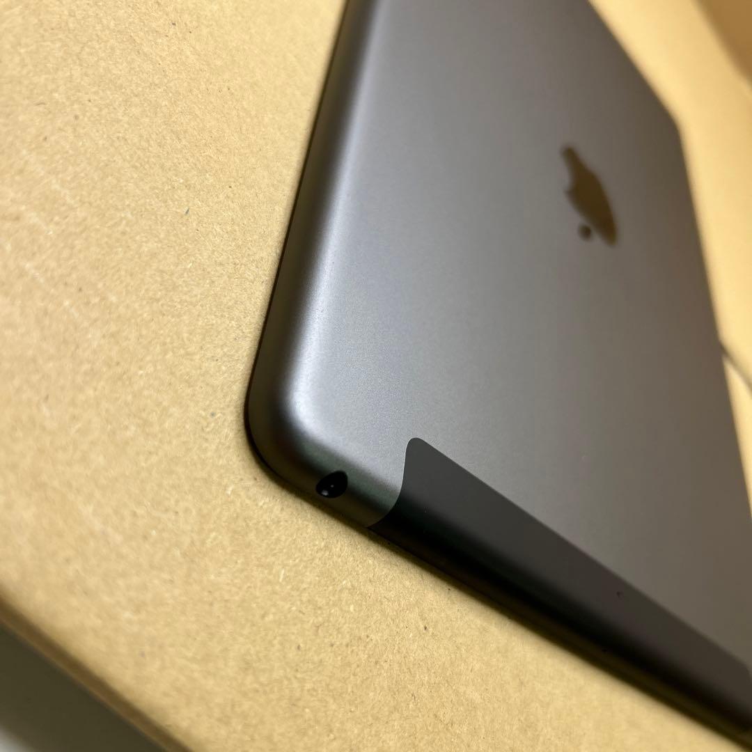 ipad 第9世代　256GB WIFI+セルラー　グレー