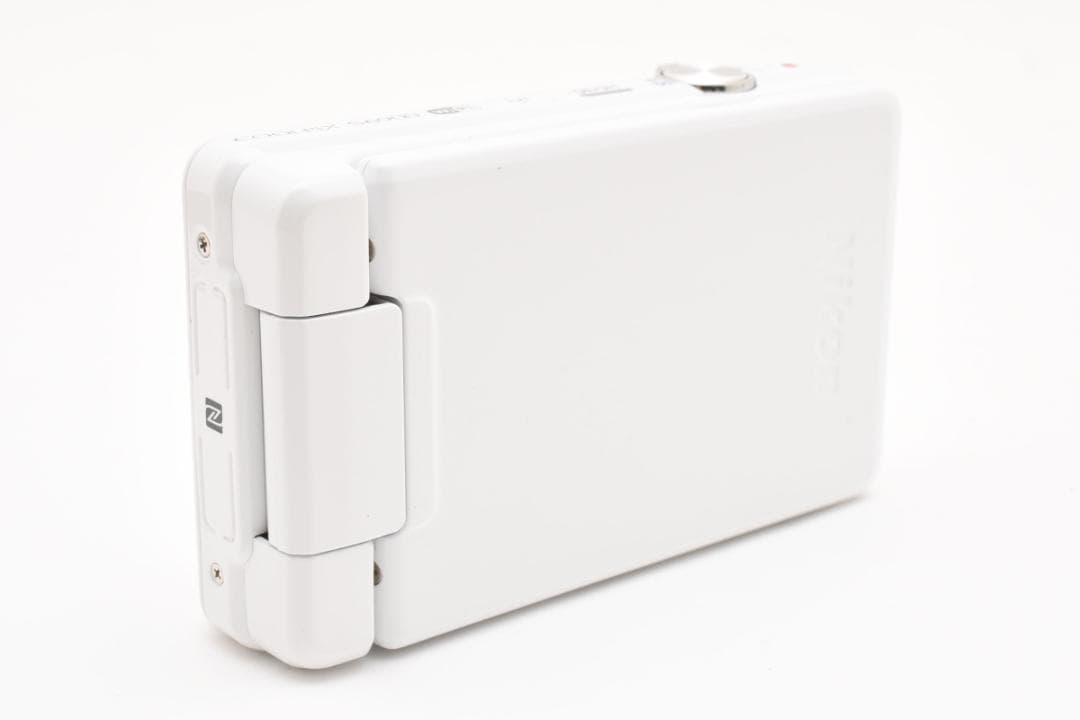【極美品】NIkon COOPIX S6900 ホワイト　動作OK