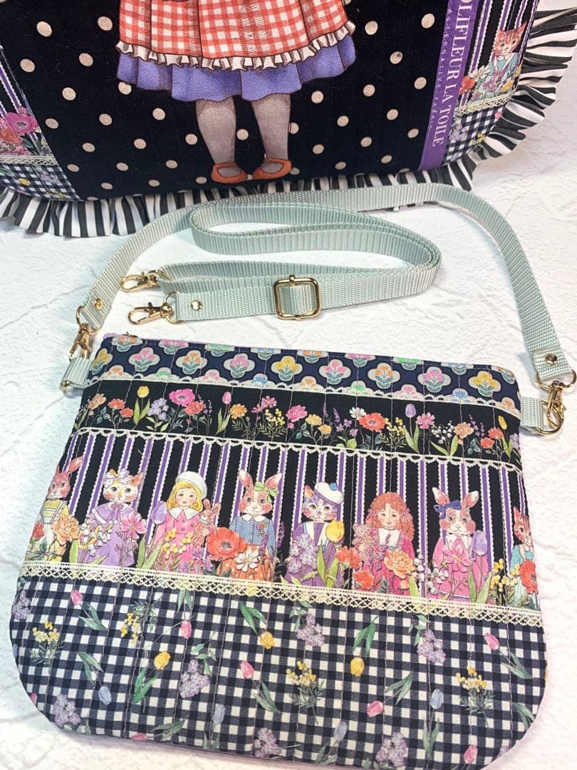 フリルバッグ ポーチ 2点セット ビッグコラコラ ジョリーフルール 黒 うさぎ