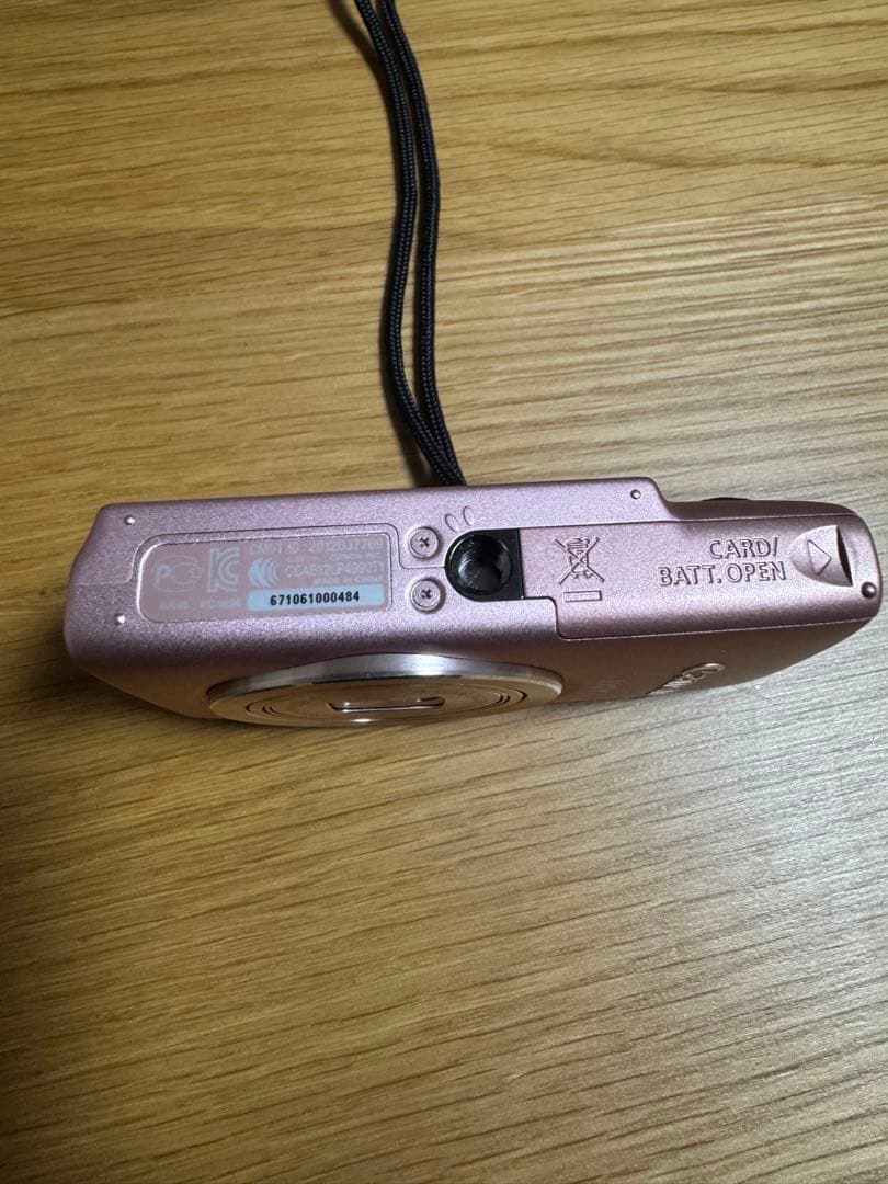 Canon IXY 100 F (SL) 完品