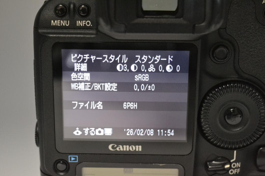 ■ 美品 ■ キャノン　Canon EOS-1D Mark III
