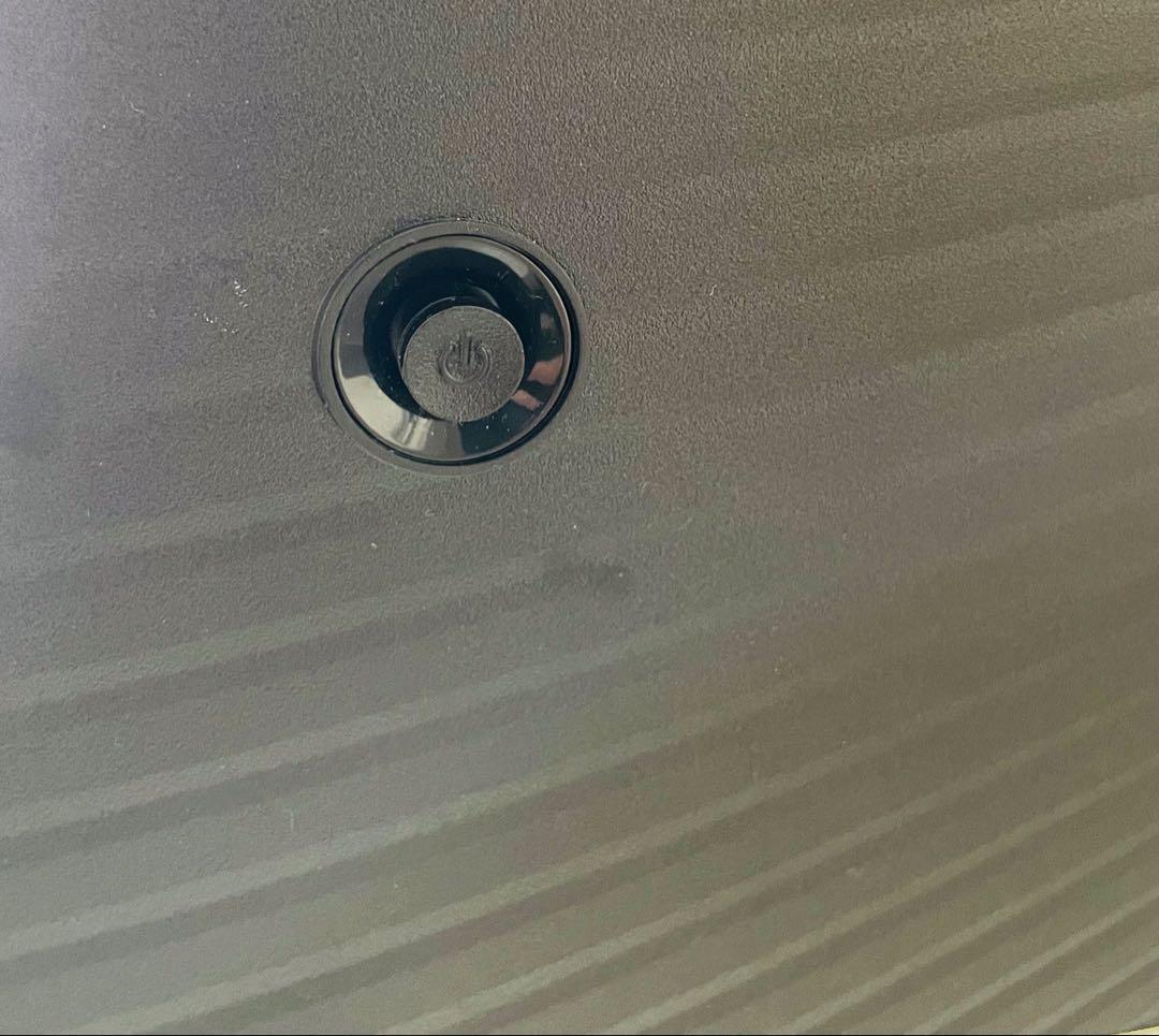 Koorui 曲面モニター 本体