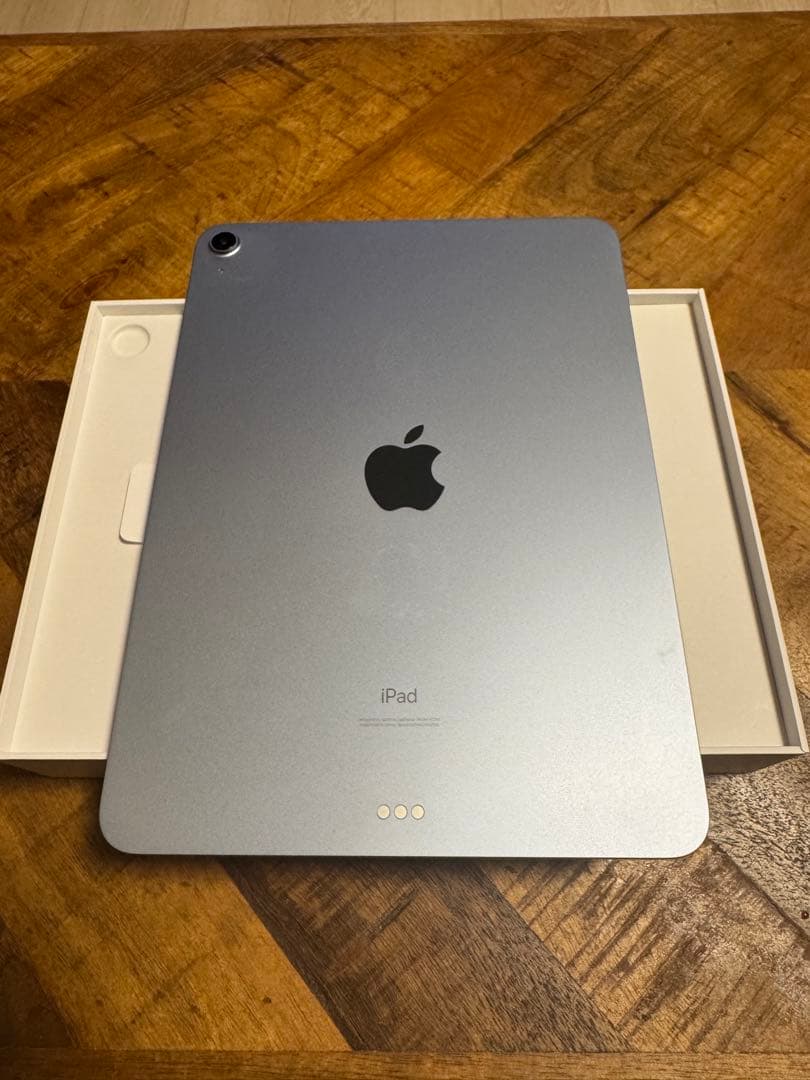 iPad Air (第4世代) スカイブルー 10.9インチ 本体