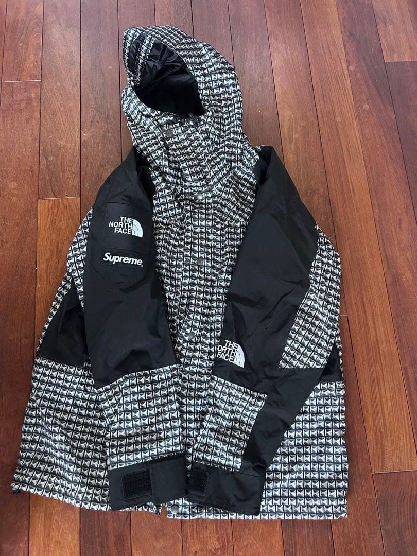あ*ち様 Supreme x The North Face スタッズ　マウンテン