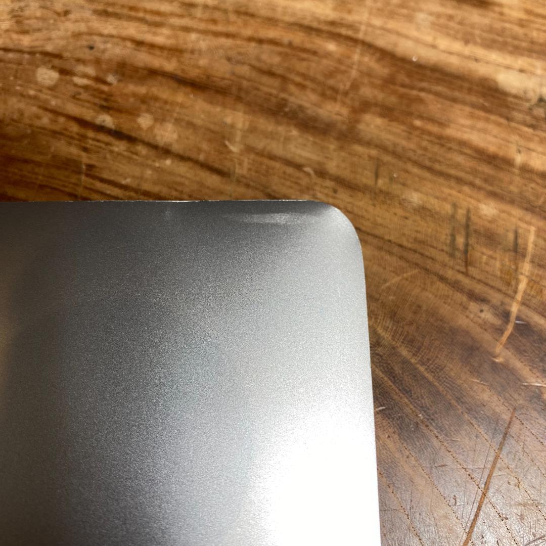 ray 様！AppleMacBook Air 13inch 2020/599