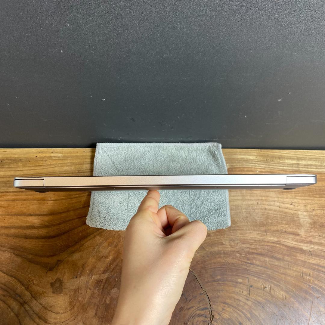 ray 様！AppleMacBook Air 13inch 2020/599