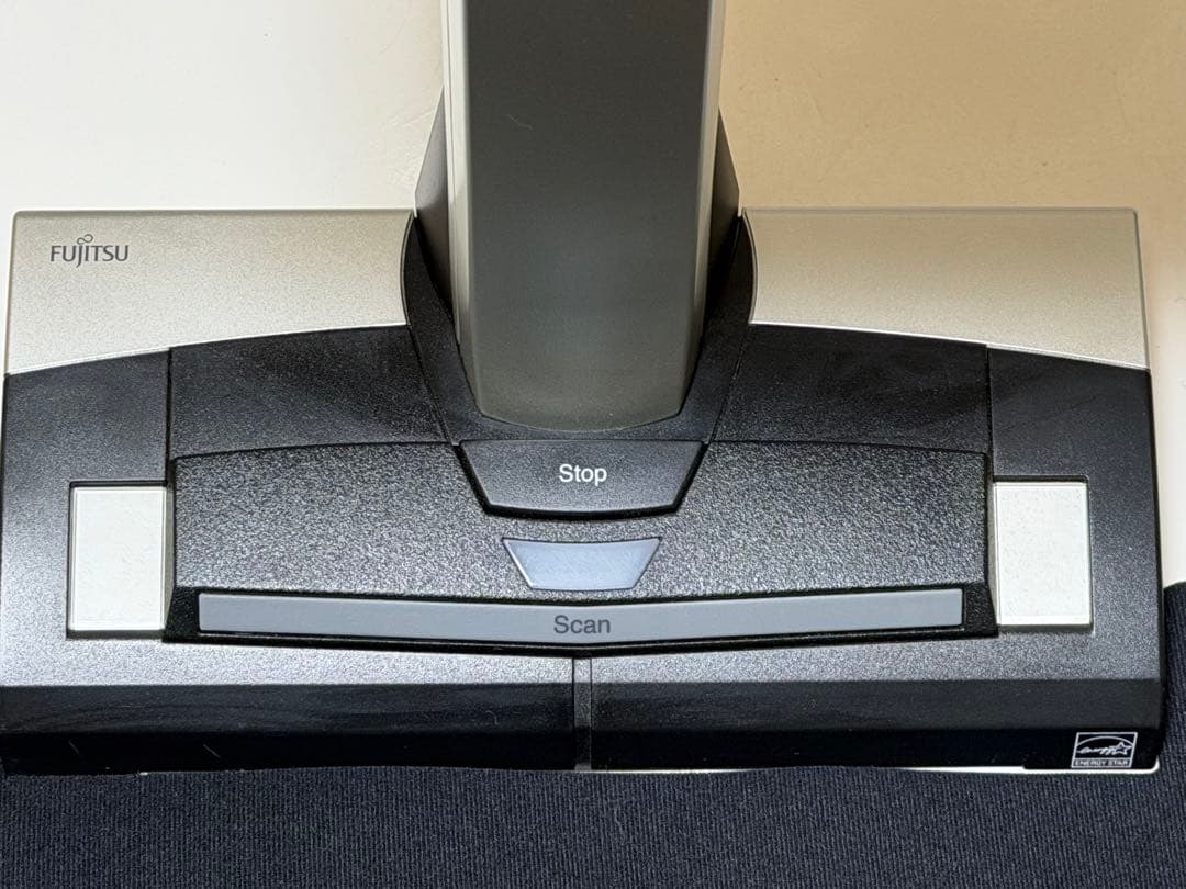 ScanSnap SV600 スキャナー ▫️背景用ハードマットPM-600