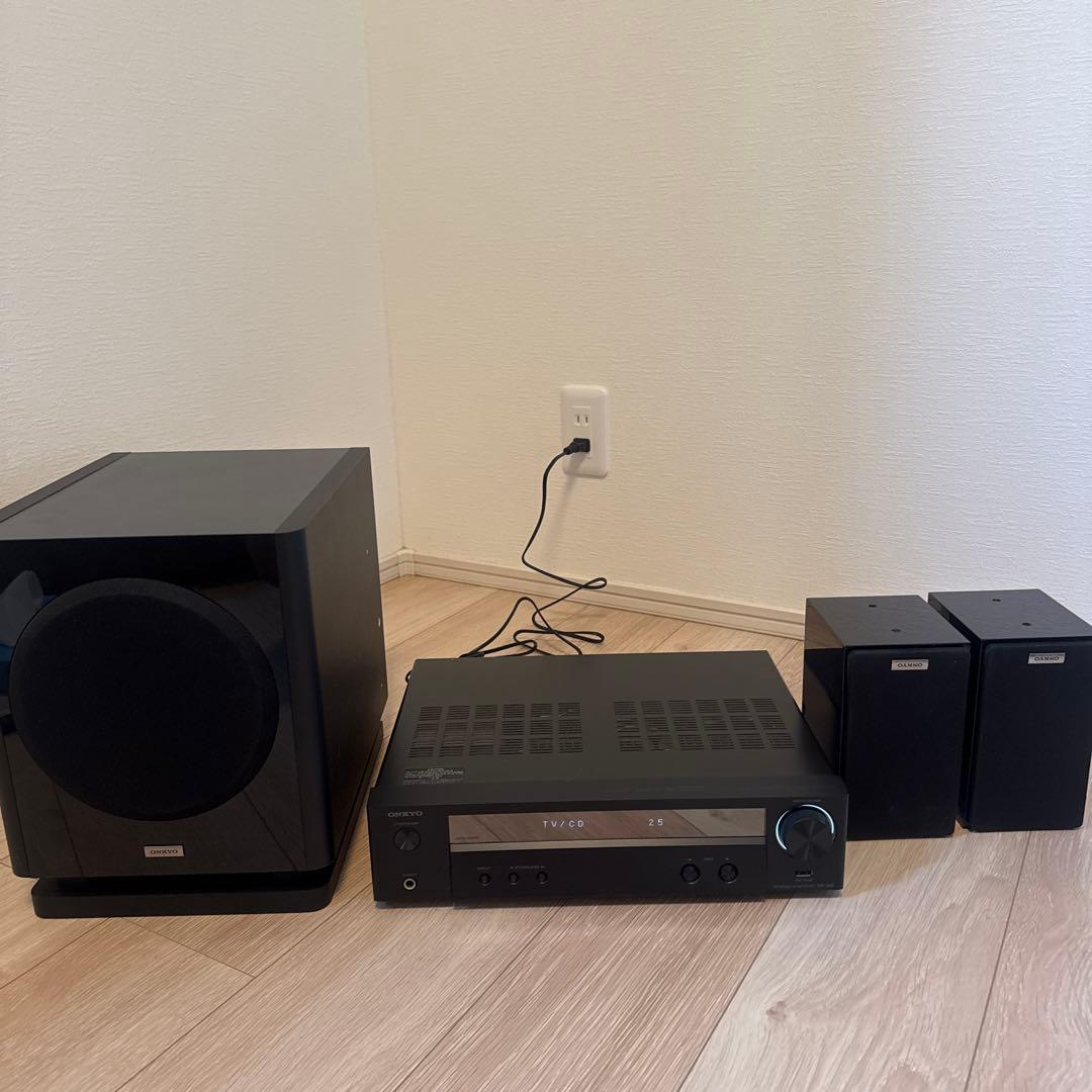 ホームシアターセット　ONKYO BASE-V50