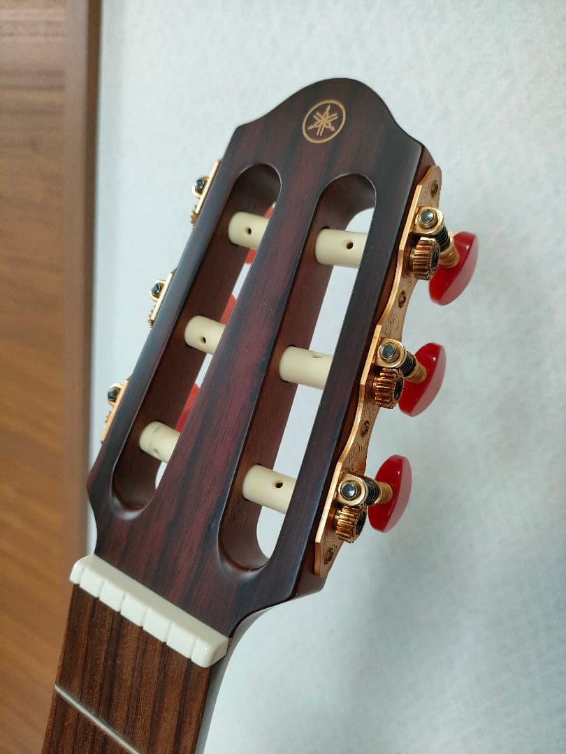 美品サイレントギターYAMAHA SLG100N 純正ケースACアダプタ付き