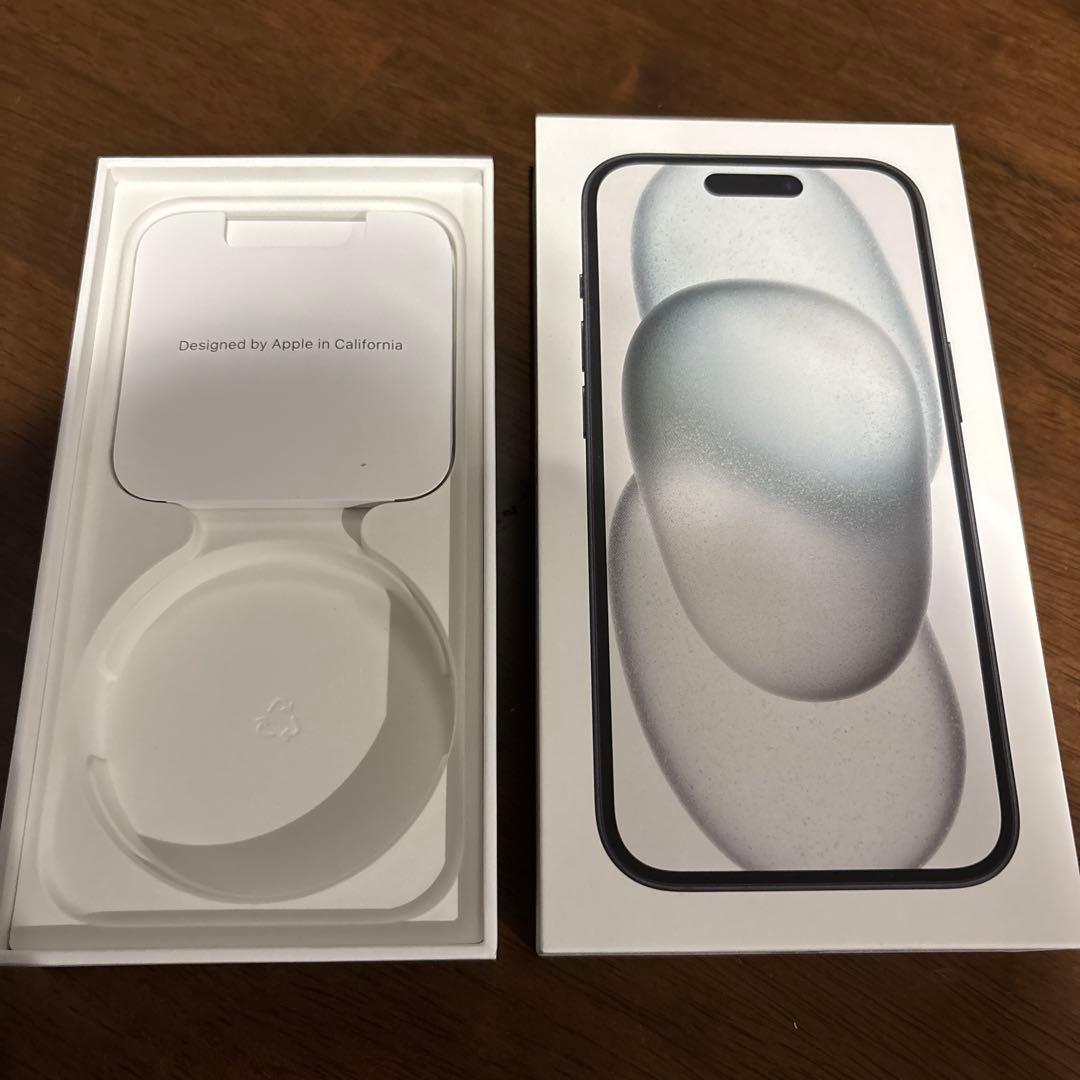 iPhone 15 256G ブラック SIMフリー 箱付き