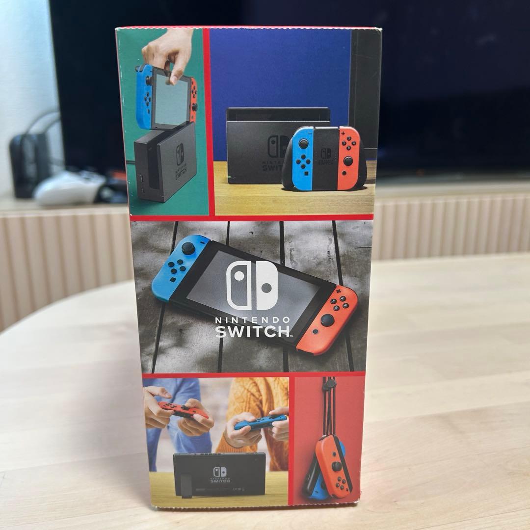 Nintendo Switch 本体 箱付属品完備 動作確認済 目立った傷なし