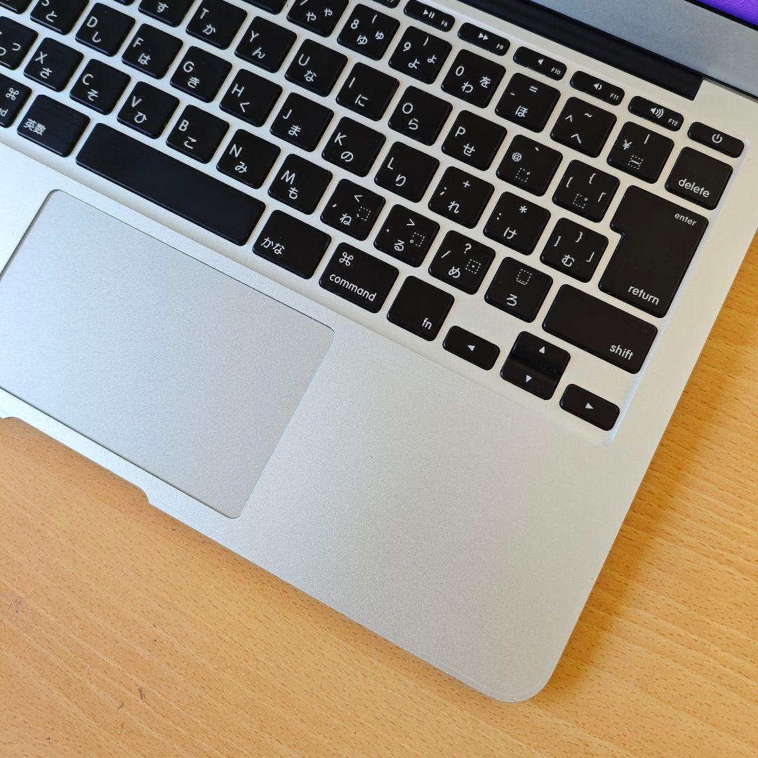 【バッテリー良好】Macbook Air 11インチ　2015