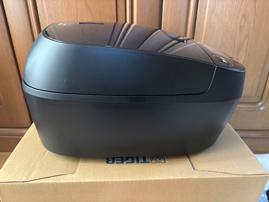 2025年製 TIGER 圧力IHジャー炊飯器 JPV-Y100KV ブラック