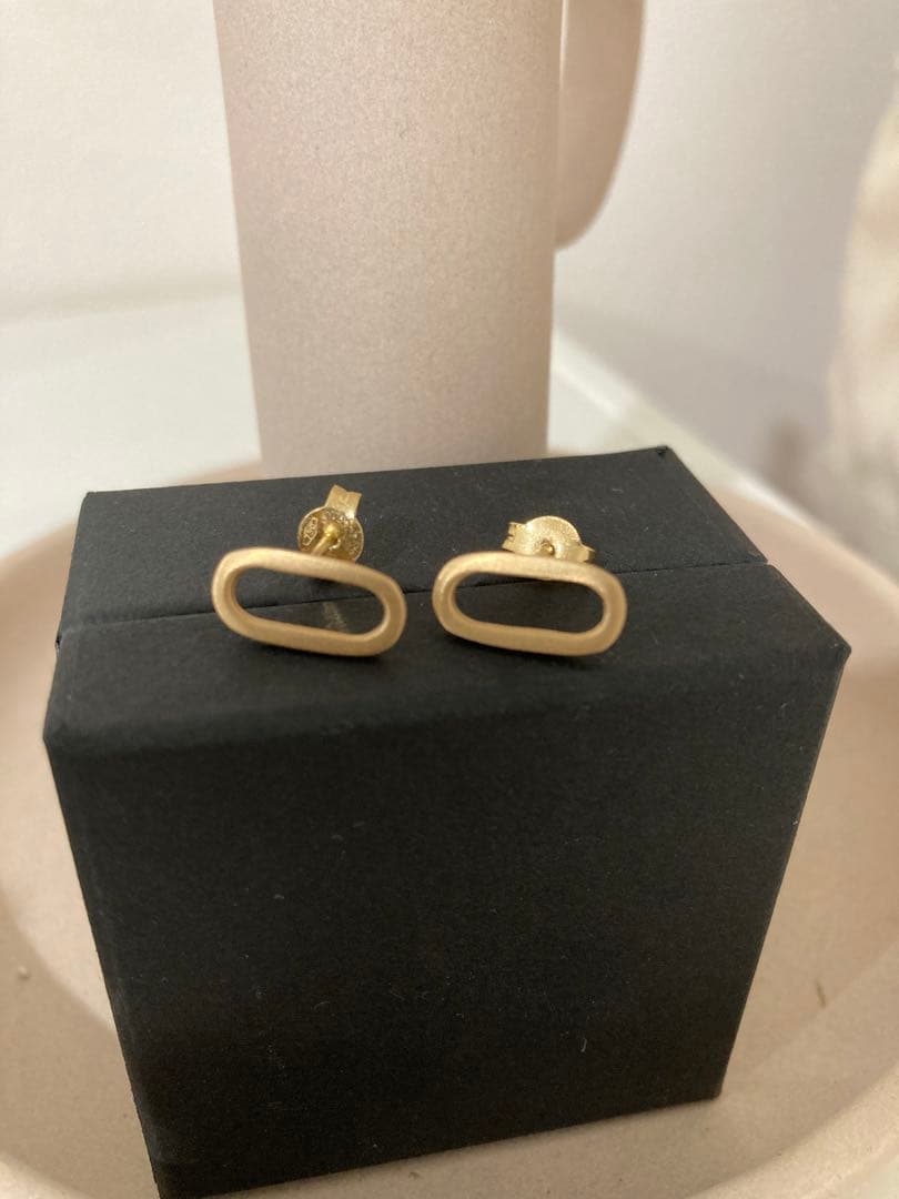 ブランイリスblanciris ピアス　片耳ピアス×2 k18