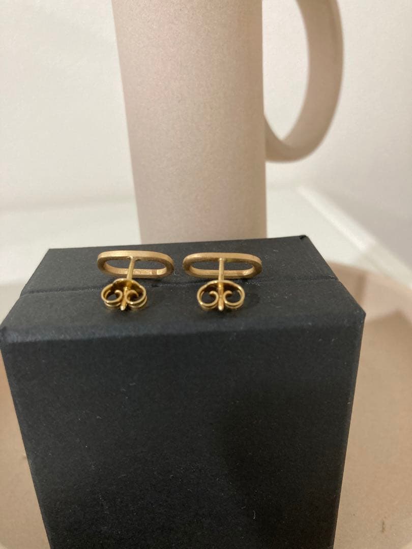 ブランイリスblanciris ピアス　片耳ピアス×2 k18