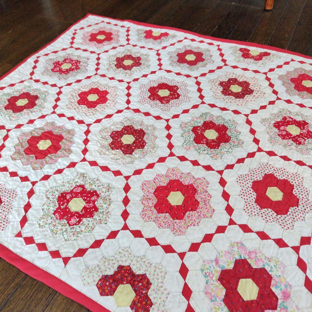 パッチワークキルト タペストリー ハンドメイド