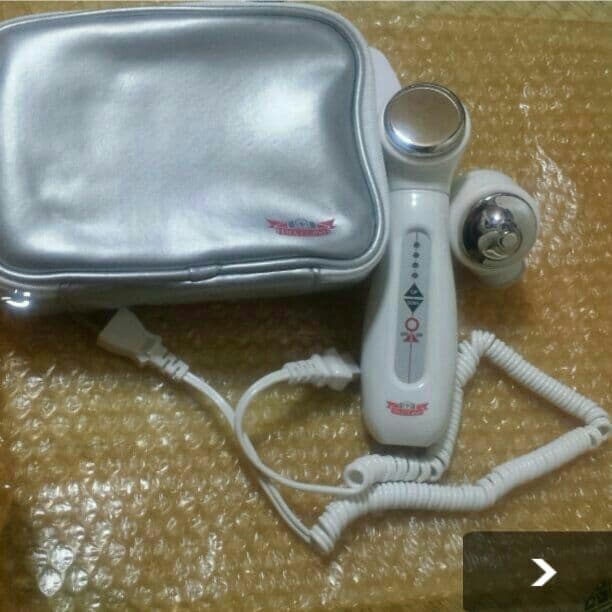 ドクターシーラボ アクアソニア 超音波美容機器