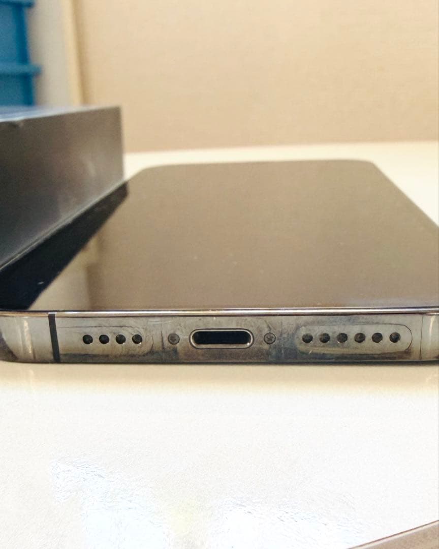 iPhone12ProMax本体　128GB