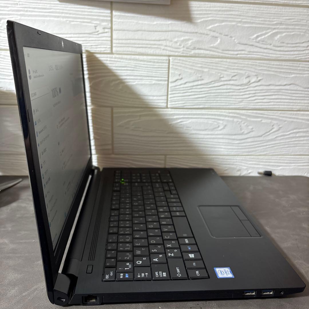 ★最終価格★Win11 薄型ノートパソコン カメラ付き 仕事や趣味に