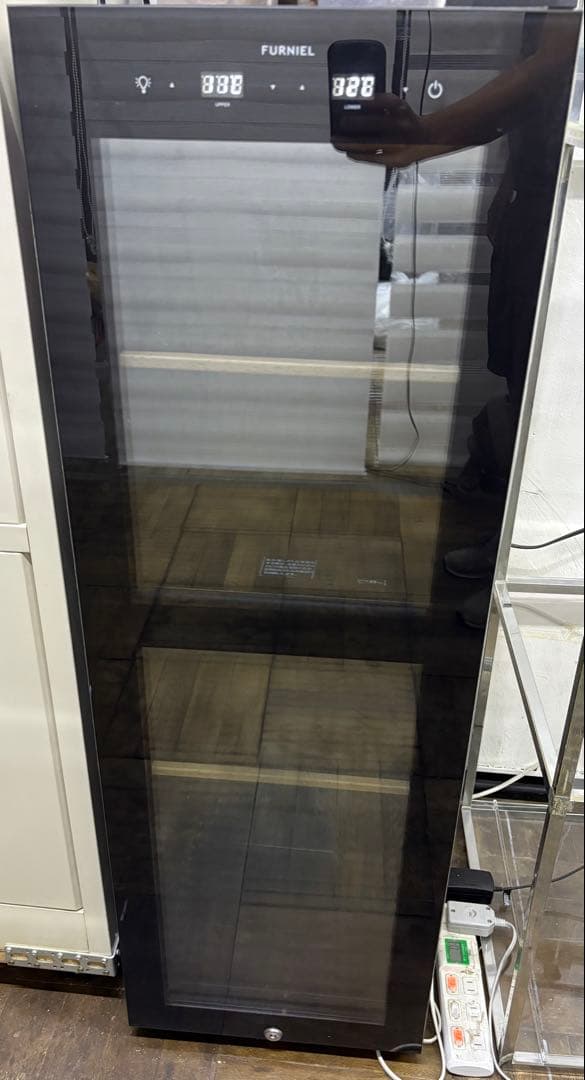 こうじさくら製作所のワインセラー「FURNIELSAB-90G(PB)」