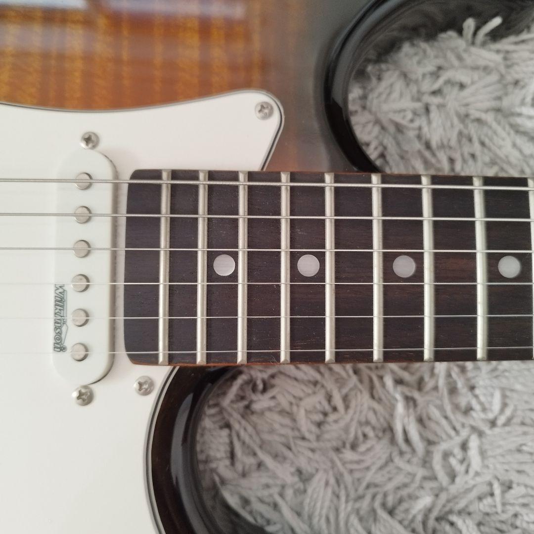 BUSKER'S BST-2H/FM 2TS ストラトキャスタータイプ