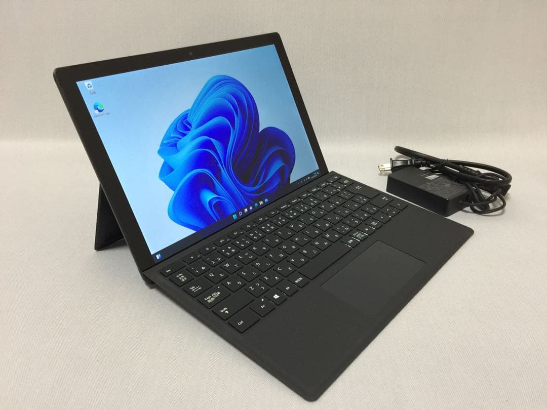 【保証付】SurfacePro6黒RAM8GB Office バッテリー新品