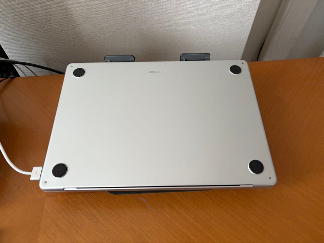 MacBook本体 MacBook Air M4 16GB 256GB