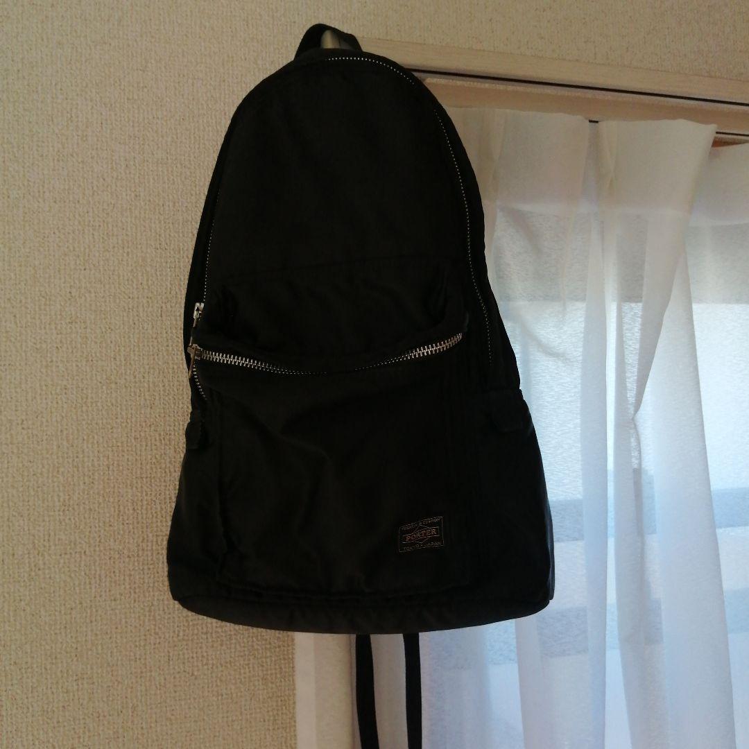 s*a様 ポータ-ブラックナイロンリュック　綺麗
