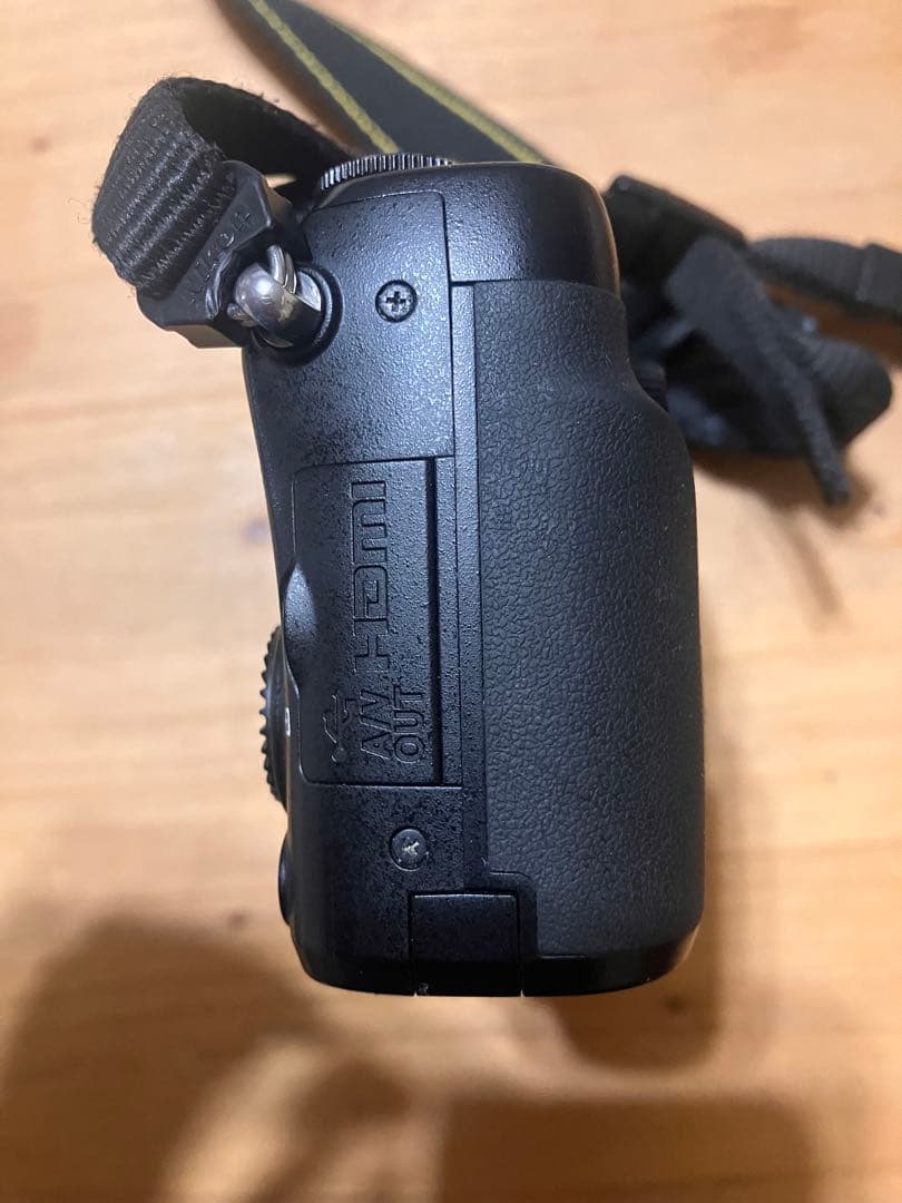 Nikon コンパクトデジタルカメラ 背面液晶・操作ダイヤル付き